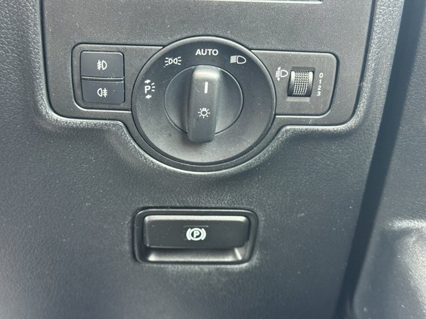 Mercedes-Benz Vito AUTO LWB L2H1 Low Roof Progressive 114 Air Con Sensors EURO 6 24