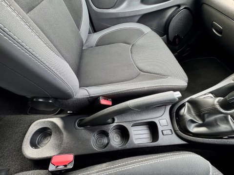 Renault Clio DYNAMIQUE NAV 40