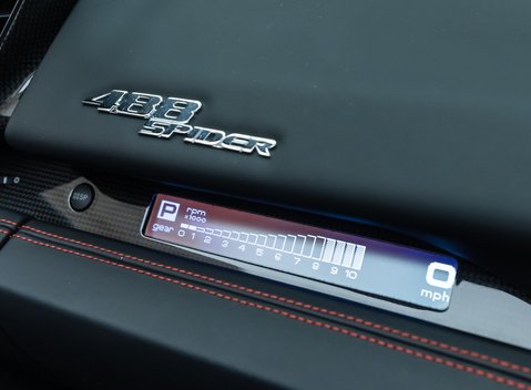 Ferrari 488 SPIDER 23
