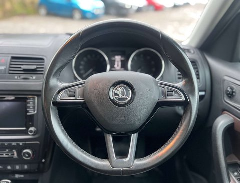 Skoda Yeti 2.0 Yeti Outdoor Laurin & Klement TDI SCR 4x4 Semi-Auto 4WD 5dr 19