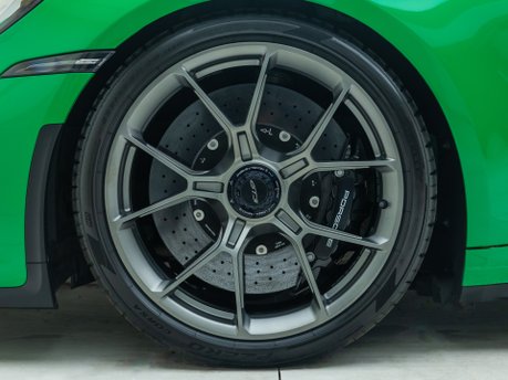 Porsche 911 GT3 (992)