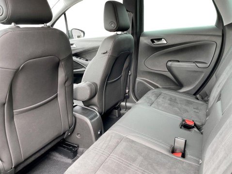 Vauxhall Crossland 1.5 Turbo D Ultimate SUV 5dr Diesel Manual Euro 6 (s/s) (110 ps) Air Con - 20