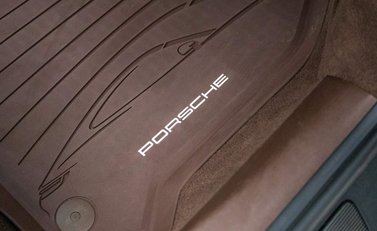 Porsche 911 Turbo S Cabriolet (992) 20