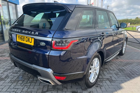 Land Rover Range Rover Sport 3.0 SDV6 HSE AUTO 7
