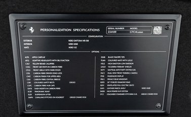 Ferrari GTC4 Lusso V12 35