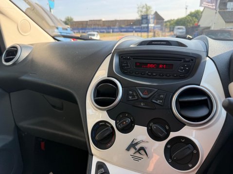 Ford Ka 1.2 Zetec Euro 5 (s/s) 3dr 12