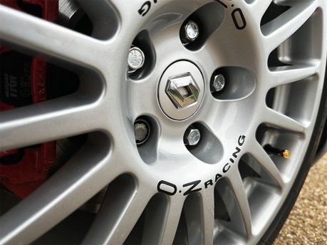 Renault Clio RENAULTSPORT V6 38