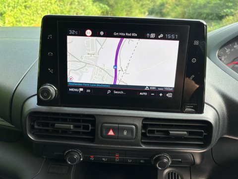 Peugeot Partner BLUEHDI PROFESSIONAL L1 17