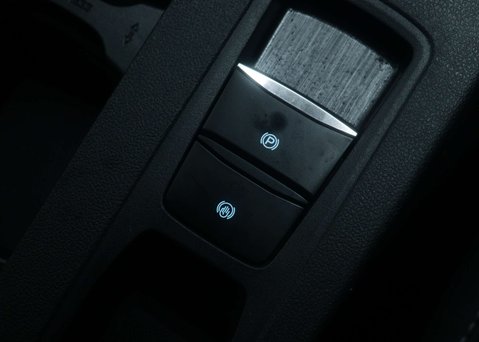 Ford Kuga 1.5 Kuga Titanium First Edition 5dr 32