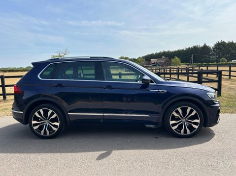 Volkswagen Tiguan 2.0 TDI R-Line DSG 4Motion Euro 6 (s/s) 5dr 10