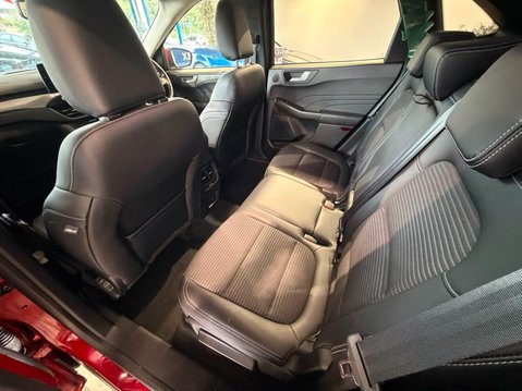 Ford Kuga 1.5T EcoBoost Titanium 2WD Euro 6 (s/s) 5dr 32