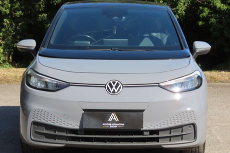 Volkswagen ID.3 Pro Performance 58kWh Life Hatchback 5dr Electric Auto (204 ps) 2