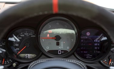 Porsche 911 (991.2) Carrera 4 GTS 'British Legends E 18