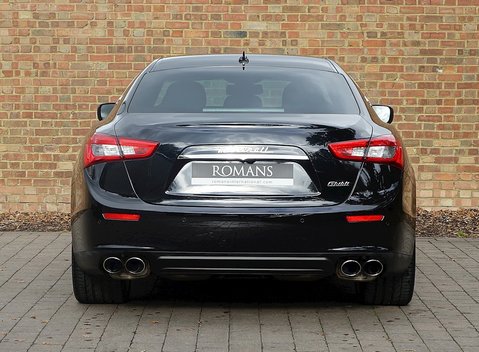 Maserati Ghibli S V6 10