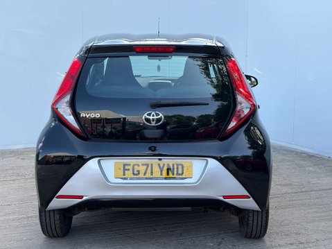 Toyota Aygo 1.0 Aygo X-Play TSS VVT-i 5dr 34