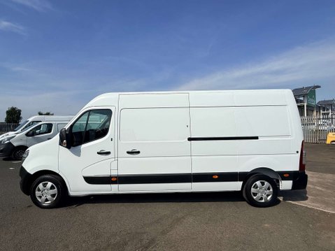 Nissan Interstar 2.3 Interstar Acenta dCi 5
