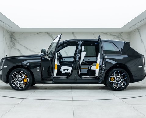 Rolls-Royce Cullinan BLACK BADGE 