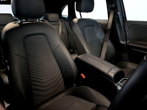 Mercedes-Benz GLA 1.3 GLA200h MHEV Sport (Executive) SUV 5dr Petrol Hybrid 7G-DCT Euro 6 (s/s 11