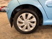 Toyota Aygo 1.0 VVT-i Move MultiMode Euro 5 5dr 16