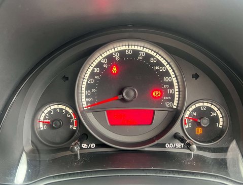 Volkswagen Up 1.0 Move Up 3dr 20