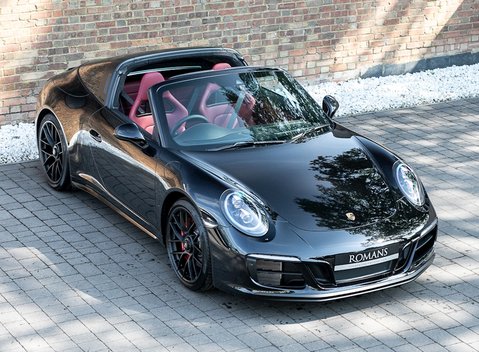 Porsche 911 (991.2) Targa 4 GTS 4