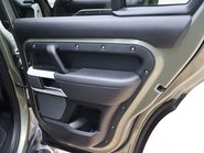 Land Rover Defender 110 P300 SE STYLED BY SEEKER FACTORY MATT FINISH HUGER SPEC  14
