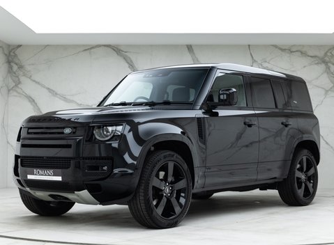 Land Rover Defender 110 V8 1