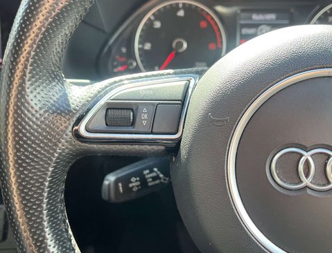 Audi Q5 2.0 Q5 S Line TDI Quattro 4WD 5dr 22