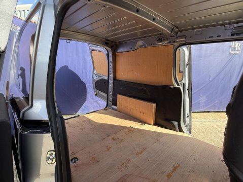 Peugeot e-Partner 750 50kWh Professional Premium Long Panel Van 6dr Electric Auto LWB (136 ps 21