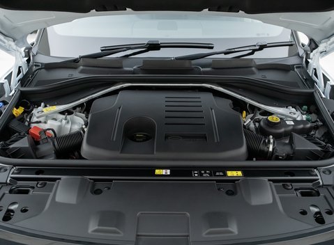 Land Rover Range Rover P440e SE 36