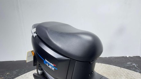 Lexmoto E-Lex 1500W 2022 20 MILES ELECTRIC 50CC SCOOTER RIDE AT 16 EBIKE ESCOOT 18