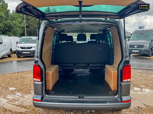 Volkswagen Transporter Crew Cab AUTO SWB L1H1 T32 Tdi Kombi Highline Alloys Air Sensors SELECT 9
