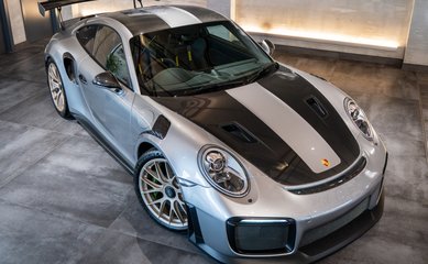 Porsche 911 GT2 RS (991.2)