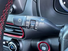 Hyundai KONA 1.6 Kona Premium GT 4x4 Semi-Auto 4WD 5dr 66