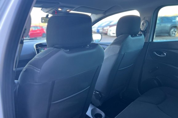 Renault Clio ICONIC 0.9 TCE 5 DOOR 37