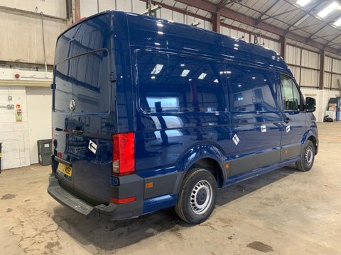 Volkswagen Crafter CR35 TDI M H/R P/V STARTLINE 4