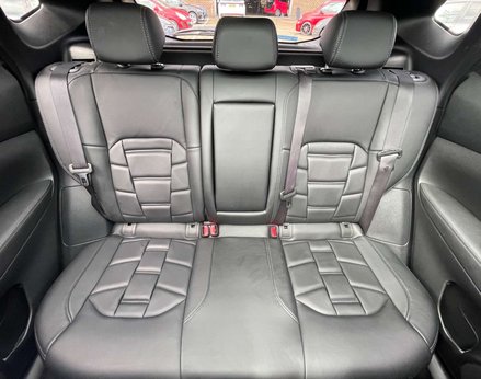 Nissan Qashqai 1.3 Qashqai N-Motion DiG-T 5dr 57
