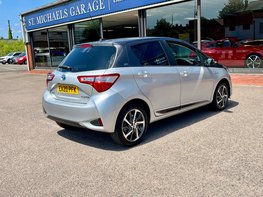 Toyota Yaris VVT-I Y20 8