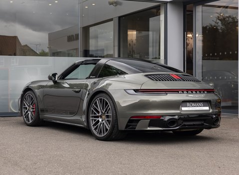 Porsche 911 Targa 4S (992) 4