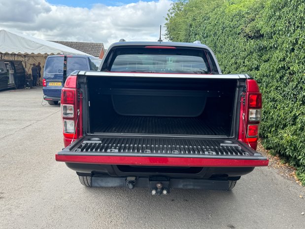 Ford Ranger Stormtrak [SOLD KH] Auto | 2 LT | Dbl Cab | Tow Bar | Sensors | Alloys | EU 9
