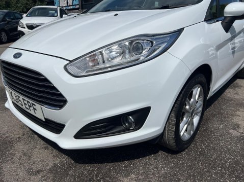 Ford Fiesta 1.0T EcoBoost Zetec Euro 6 (s/s) 5dr 9