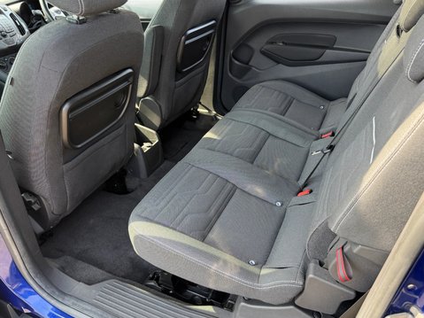 Ford Tourneo Connect 1.5 TDCi 120 Titanium 5dr 35
