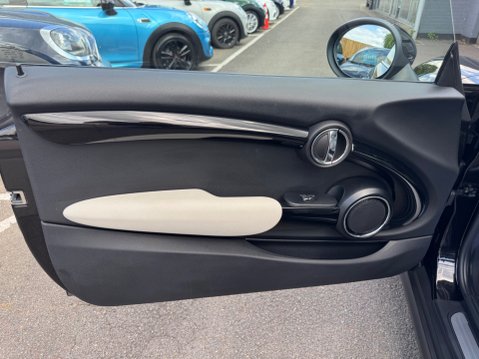 Mini Hatch COOPER EXCLUSIVE 14
