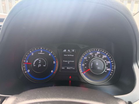 Hyundai i40 1.7 i40 SE Nav CRDi Blue Drive Semi-Auto 4dr 37