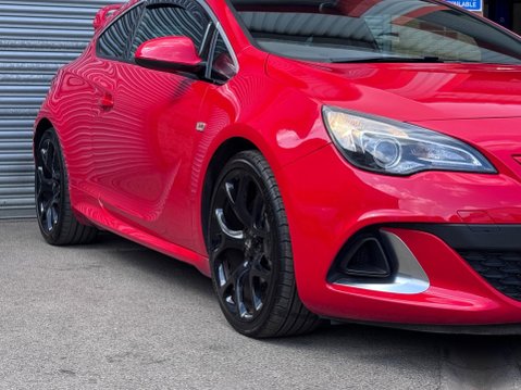 Vauxhall Astra GTC 2.0T VXR Euro 6 (s/s) 3dr 10