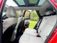 Hyundai TUCSON T-GDI ULTIMATE 29