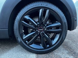 Mini Hatch 1.5 Cooper Sport Auto 3dr 13