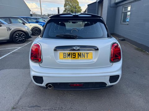 Mini Hatch COOPER SPORT 7