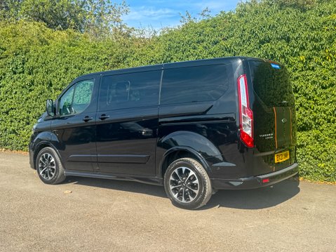Ford Tourneo Custom Tourneo Custom 320 Sport Ecoblue Auto 6