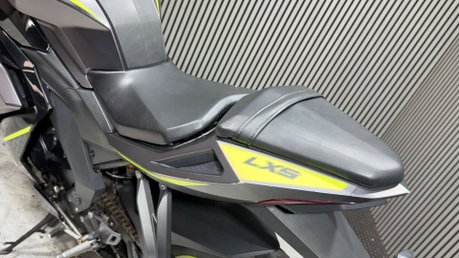 Lexmoto LXS 2021 ONLY 5K RUNNING PROJECT BIKE SPARES OR REPAIR 125CC 19